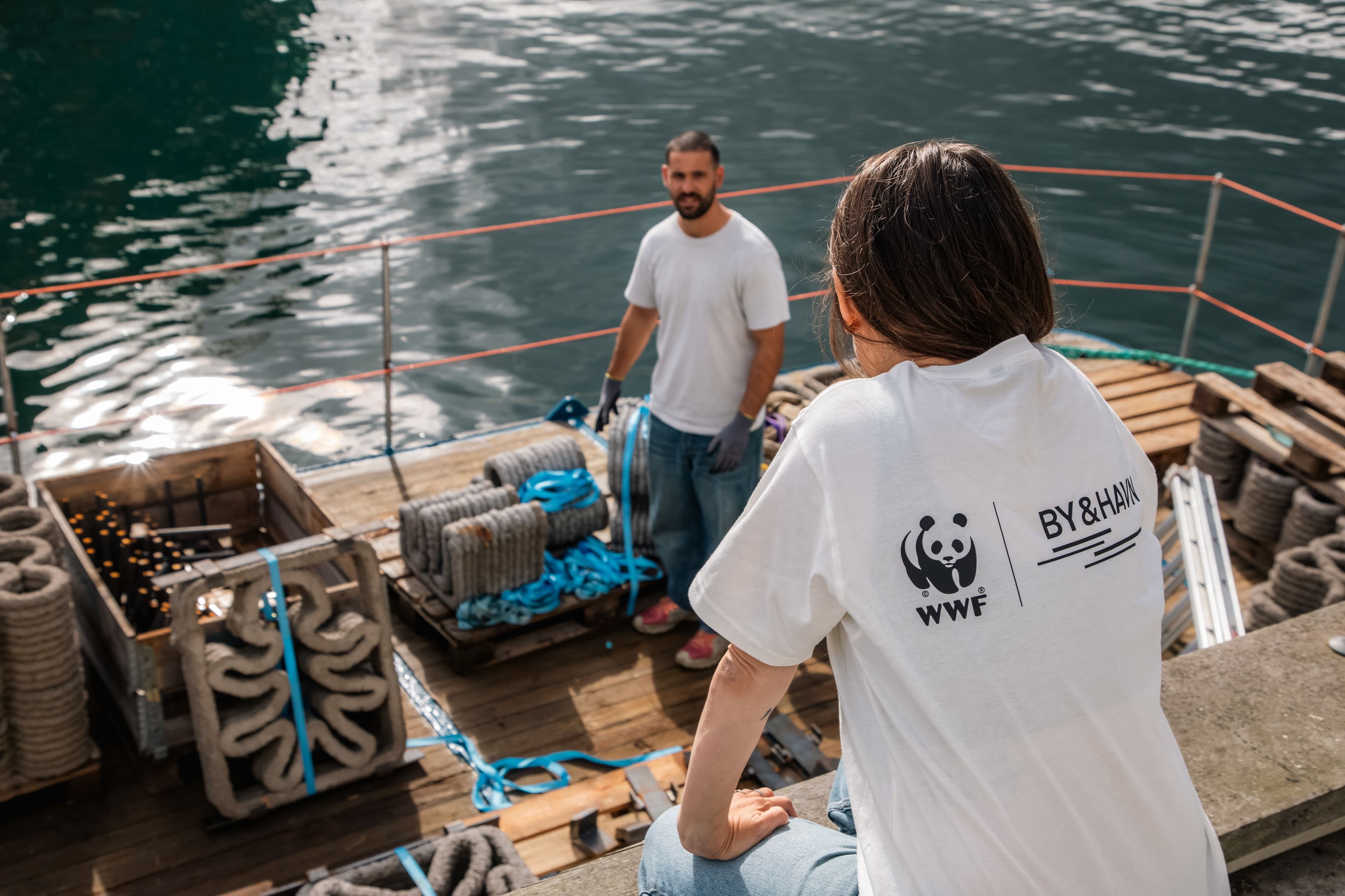 Installationen af de nye 3D-printede rev sker i et tæt samarbejder med WWF og By & Havn. Foto: Jonas Lysholdt Ejderskov, WWF Verdensnaturfonden.
